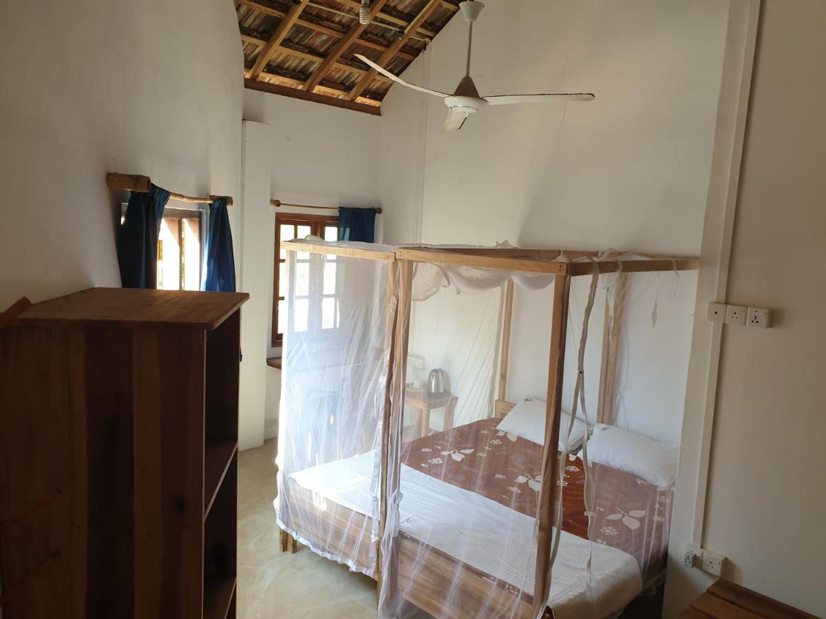 Surfpoint Sri Lanka Kite Village Kalpitiya Exterior photo