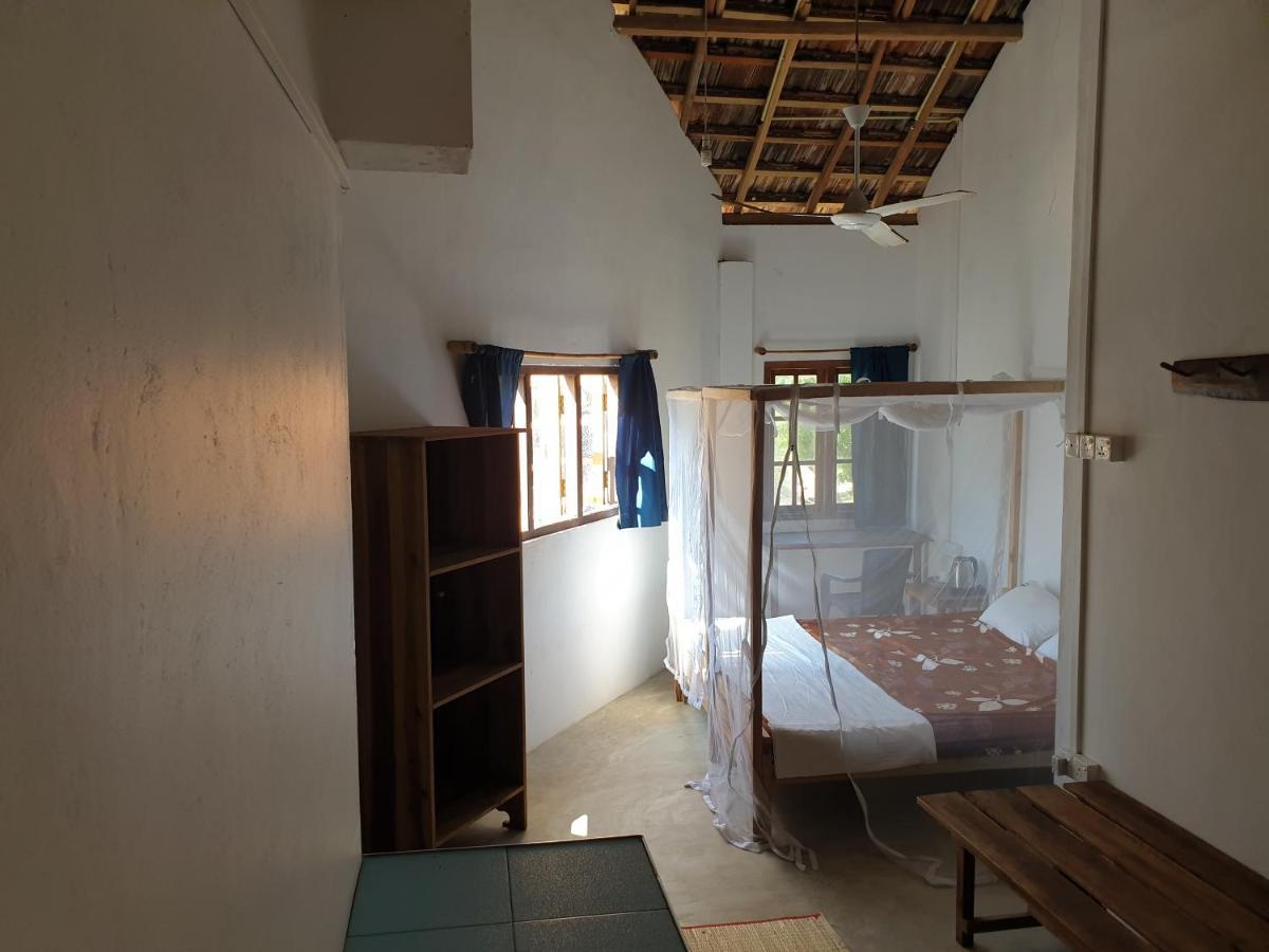 Surfpoint Sri Lanka Kite Village Kalpitiya Exterior photo